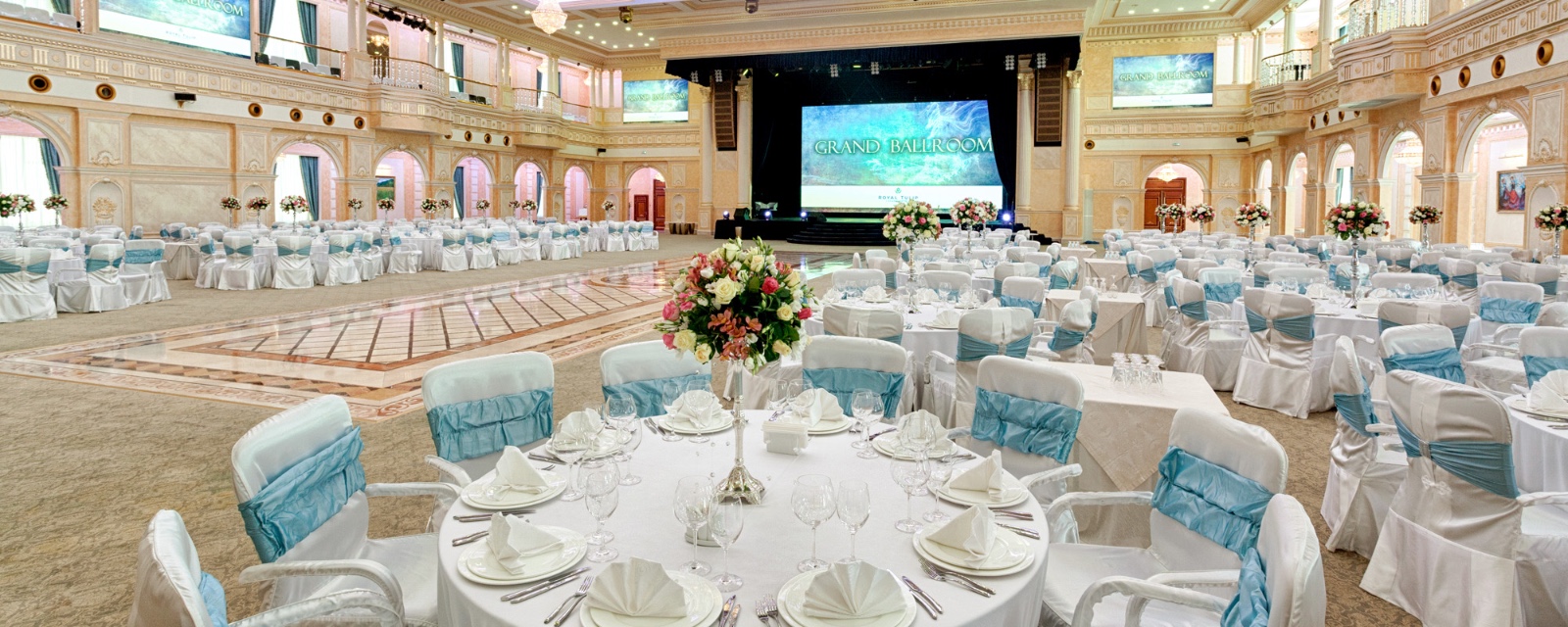 Интерьер зала · Royal Tulip Grand Ball Room · Алматы